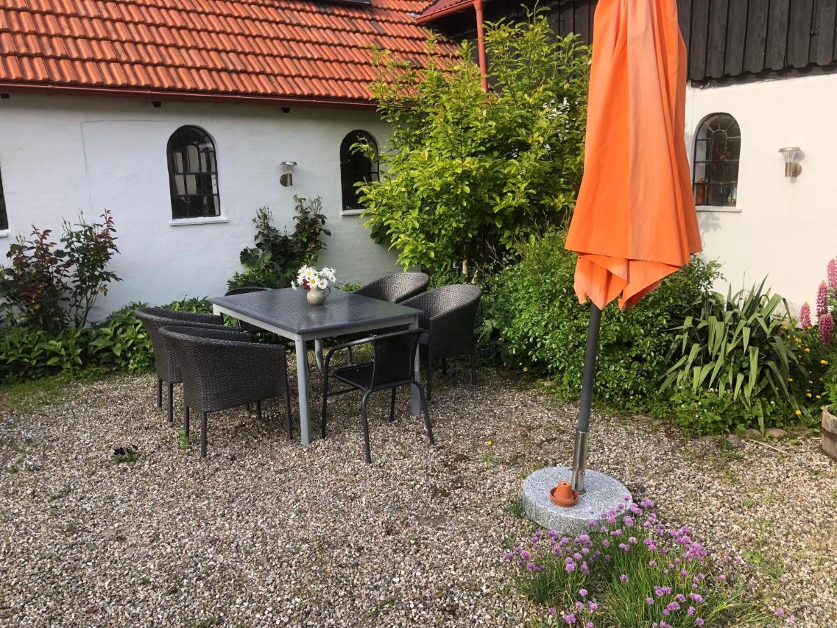 Ferienwohnung Gard Borre Exterior foto