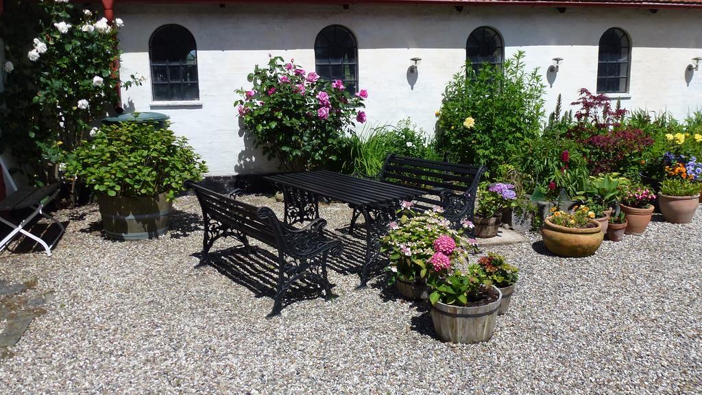 Ferienwohnung Gard Borre Exterior foto