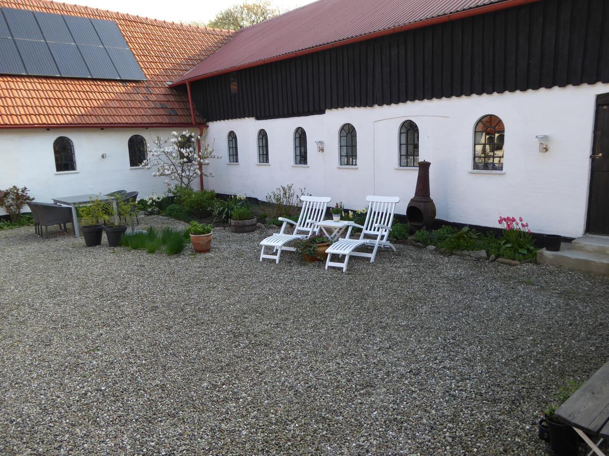 Ferienwohnung Gard Borre Exterior foto